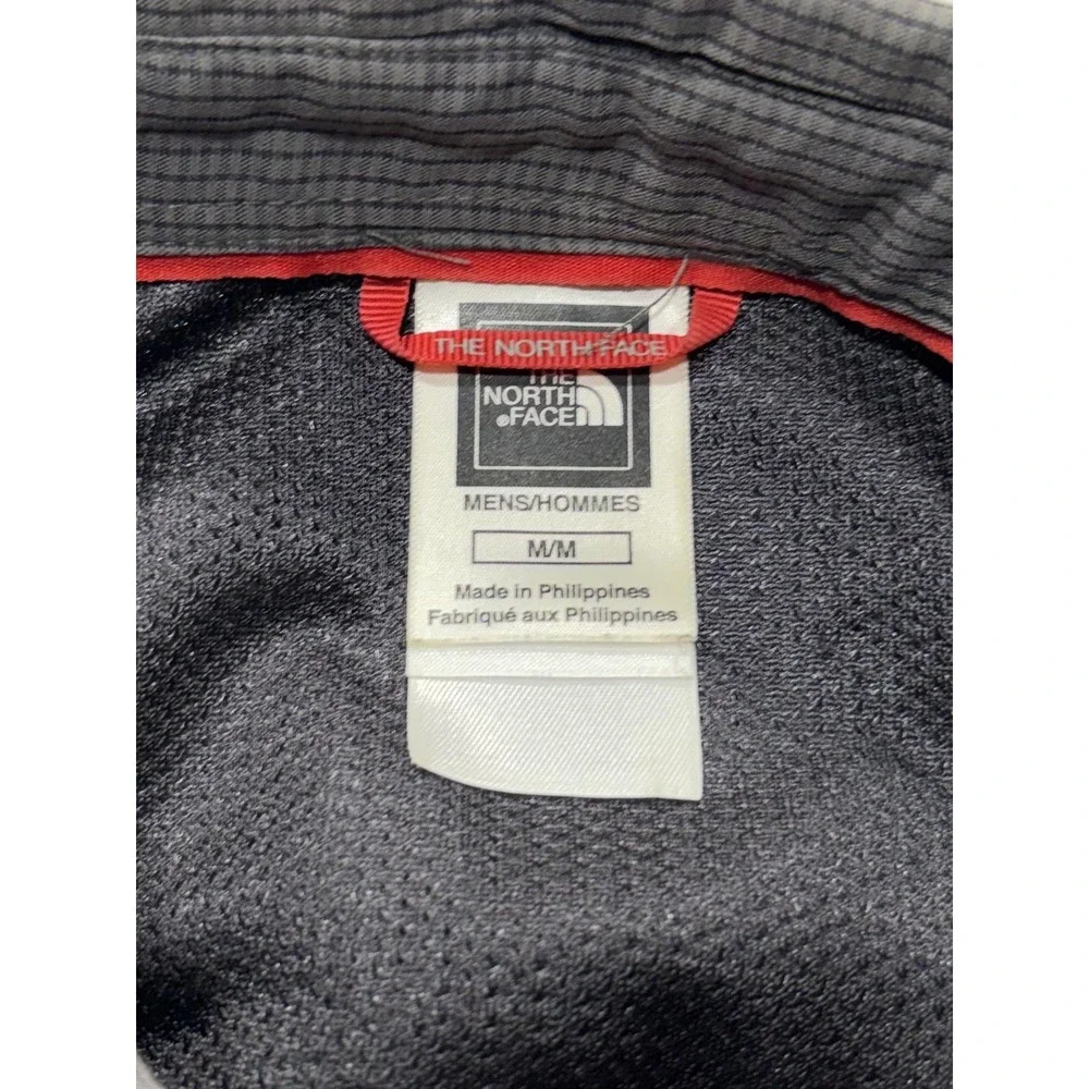 The North Face Shirt Mens Medium Gray Check Short Sleeve Button Up Hiking Casual